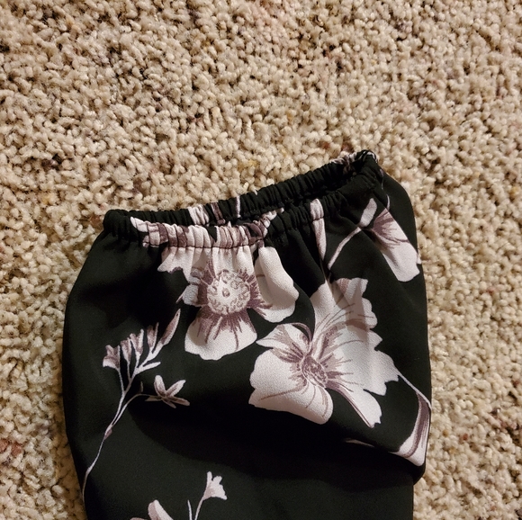 Maurices Black and Off White Blouse - Picture 10 of 11